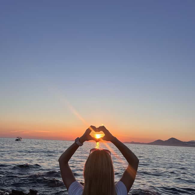 Cavtat: Private Sunset cruise with Aperol Spritz and drinks - Scenic Stop at Mrkan Island for Photos and Serenity