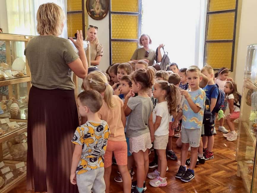 Cavtat: Shell Museum Private Guided Tour - Visiting the Shell Museums Private Collection in Cavtat