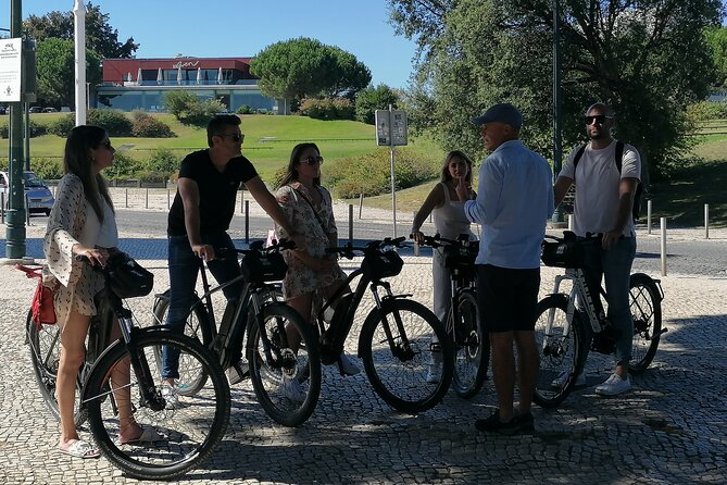 Central Lisbon E-Bike Tour - Strolling Through Baixa, Rossio & Restauradores