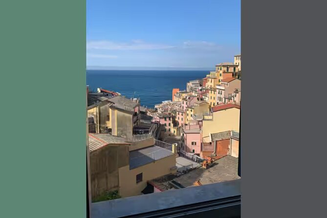 Cesarine: Trofie, Pesto,Tiramisu Class by the Sea in Cinque Terre - Mastering Trofie Pasta with Pesto in Cinque Terre