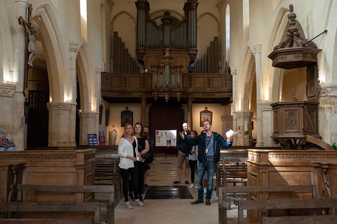 Champagne Small-Group Tour with Tastings and Lunch from Epernay - Tasting and Lunch at a Family-Run Champagne Estate