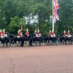 Changing Of The Guard Private Black Cab Tour with Hotel Pick Up - How the Tour Starts with Hotel Pickup in Central London