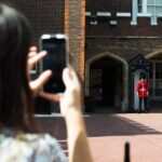 Changing of the Guard & Royal Food Tour with 10+ Tastings - Up Close with the Changing of the Guard at St James’s Palace