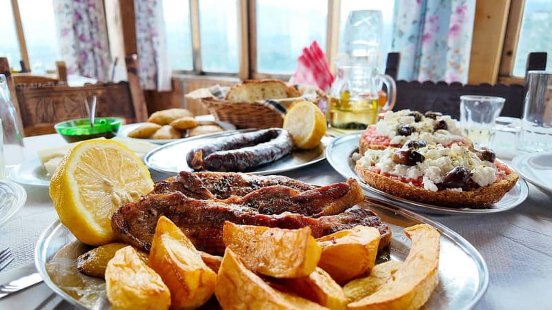Chania: Morning Bites & Market Delights Food Tour - Coffee by the Venetian Harbor and Scenic Breaks