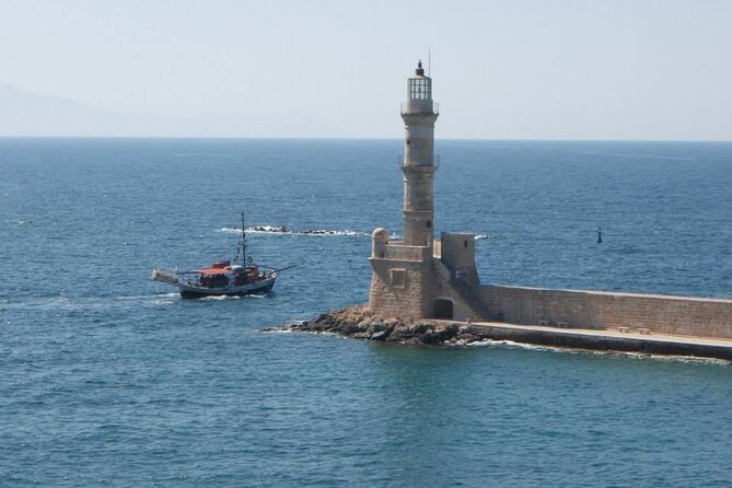 Chania Old Town and Cretan Landscape Tour (price per group of 6) - Visiting the Etz Hayyim Synagogue and Minoan Ruins