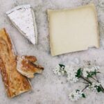 Charming Gouda Walking Tour: History, Architecture & Cheese - Visiting the Gouda Cheese Museum and Weighing House