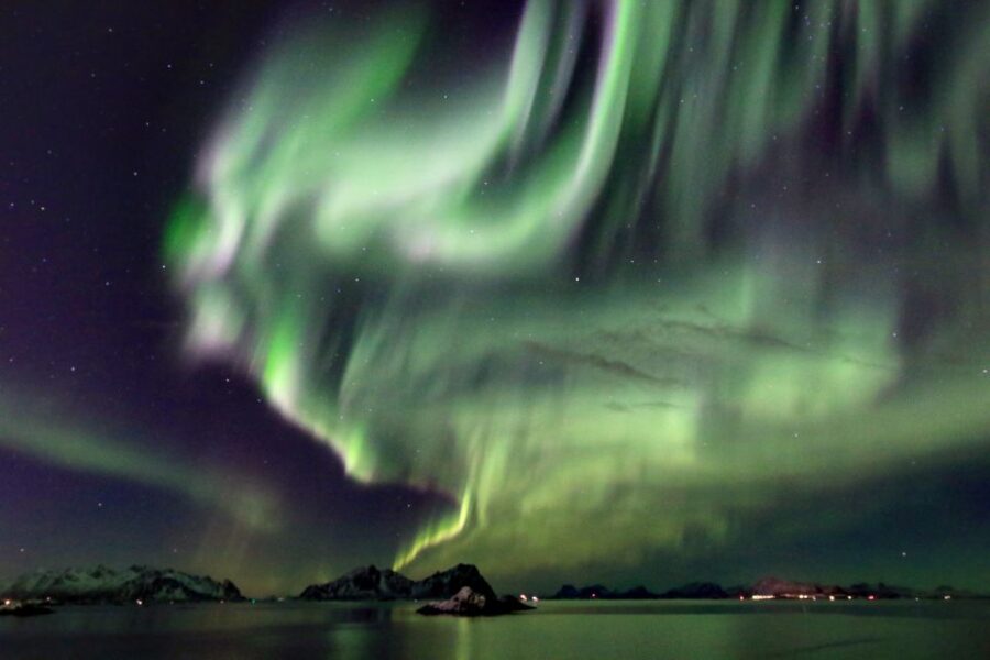 Chase the Northern Lights with a Photographer - Starting Point and Departure Times in Svolvær