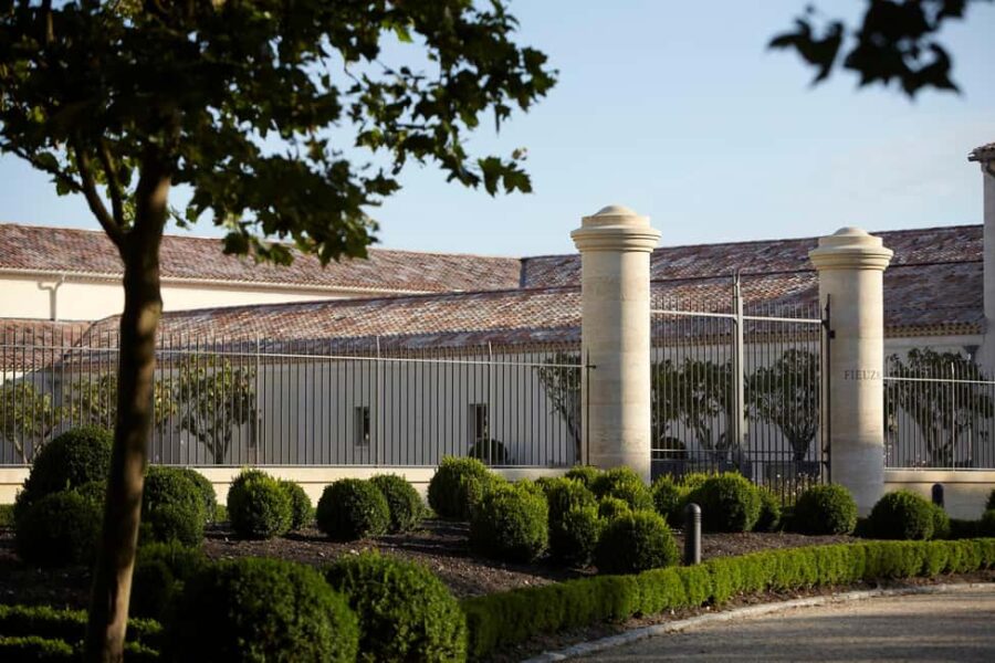 Château de Fieuzal: discover a family Grand Cru Classé in a small group - The Location: Château de Fieuzal in Bordeauxs Graves Region