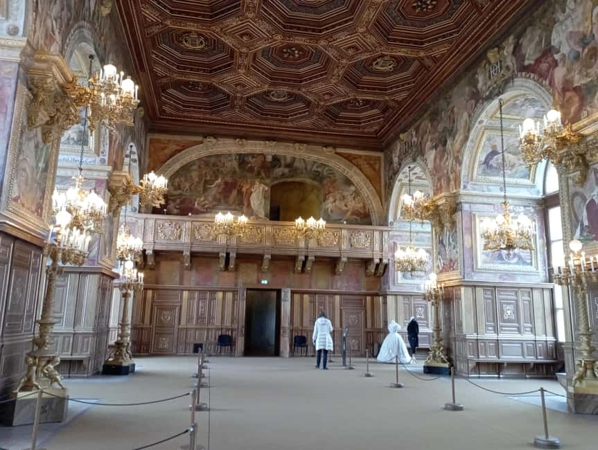 Château Fontainebleau: Semi-private guided tour in German, max. 6 participants - Inside the Palace: Art, Decoration, and Royal Rooms