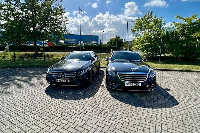 Chauffeur limo Services Heathrow Airport To/From anyLondon Hotel - Easy Pickup at Heathrow Terminals with Meet & Greet Service