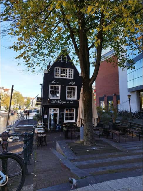 Check out Amsterdam's Jewish Quarter - Starting Point at Nieuwe Hoogstraat 30