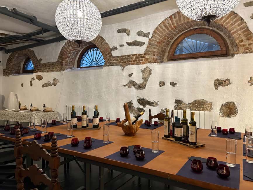 Check out an oil mill and enjoy a tasting with snacks and wine pairing - Inside La Aceitera de la Abuela: The Guided Tour