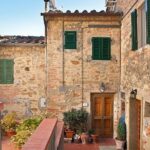 Chianti Wine and Vinci half day Small Group Tour from Montecatini Terme - Wine Tasting at an Esteemed Chianti Boutique Winery