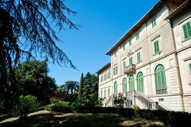 Chianti Wine Tour: Tuscan Reds - Visiting a Renaissance Villa with Deep Florentine Roots