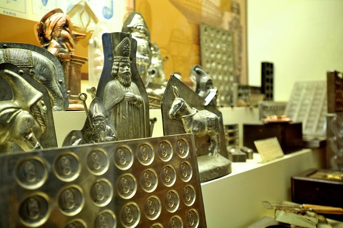 Choco-Story: The Chocolate Museum in Bruges - Unique Artifacts and Interactive Exhibits