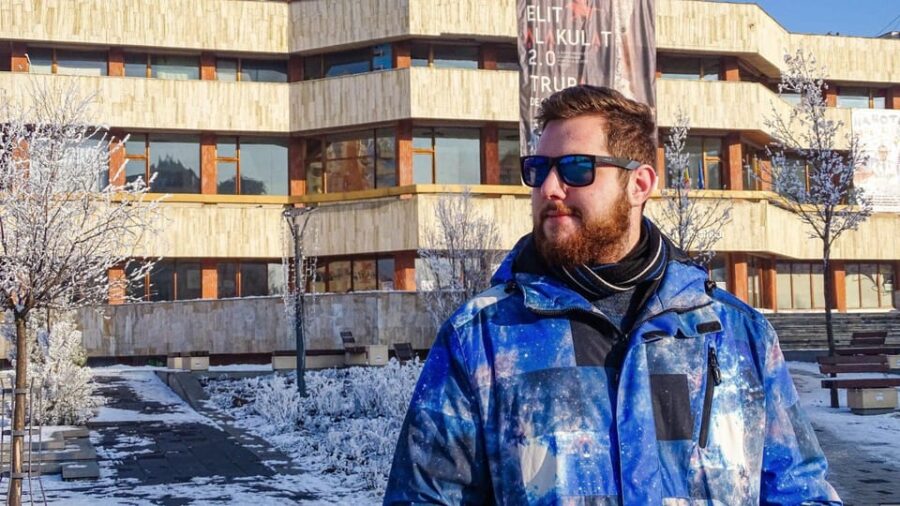 Christmas Gems of Budapest  Private Walking Tour - Discovering St. Stephens Basilica and Its Christmas Market