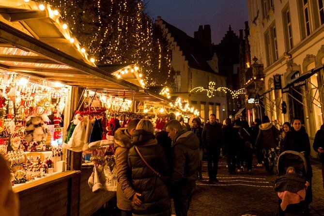 Christmas Magic in Bruges - Private Walking Tour - The Tour Begins at The Old Chocolate House
