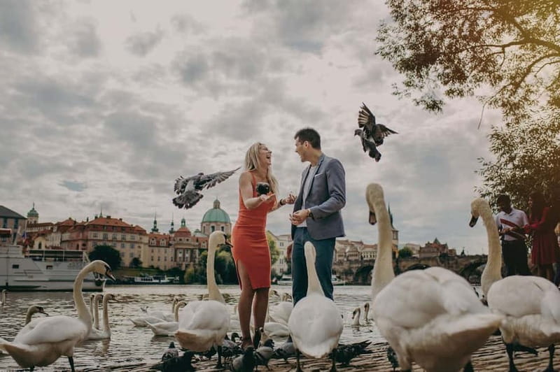 Cinematic Photoshoot Experience in Prague - Key Points