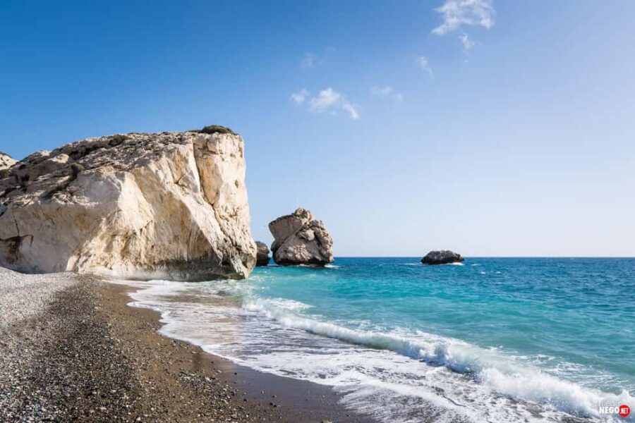 Citrus plantations & Kourion: Guided French-speaking Excursion - Exploring Cyprus’s Mythology and Ancient Ruins in French