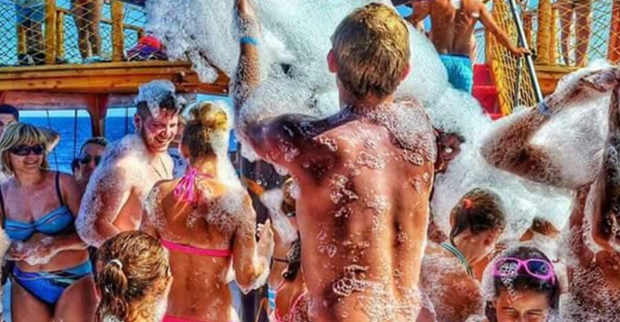 City of Side: Dolphin Island Boat Tour w/ Lunch & Drinks - The Exciting Onboard Foam Party and Music