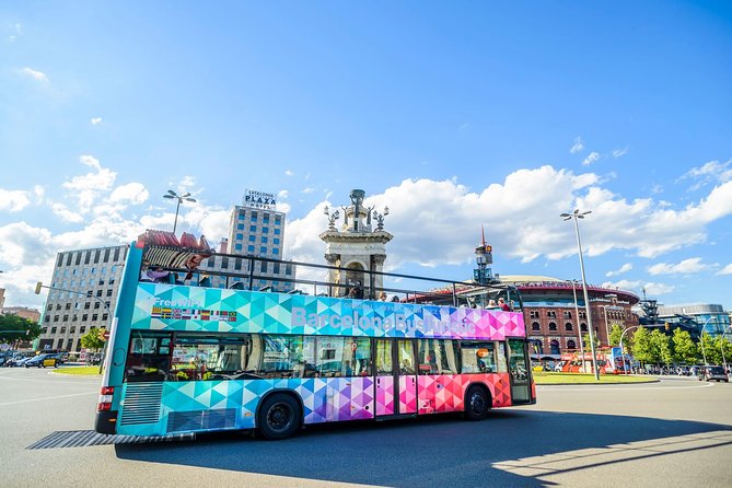 City Sightseeing Barcelona Hop-On Hop-Off Bus Tour: 24 or 48-Hour - Visiting Iconic Landmarks on the Blue and Red Routes