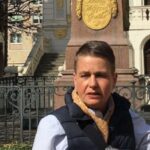 City tour on foot, by S-Bahn and tram - Starting Point at the Old Town Hall