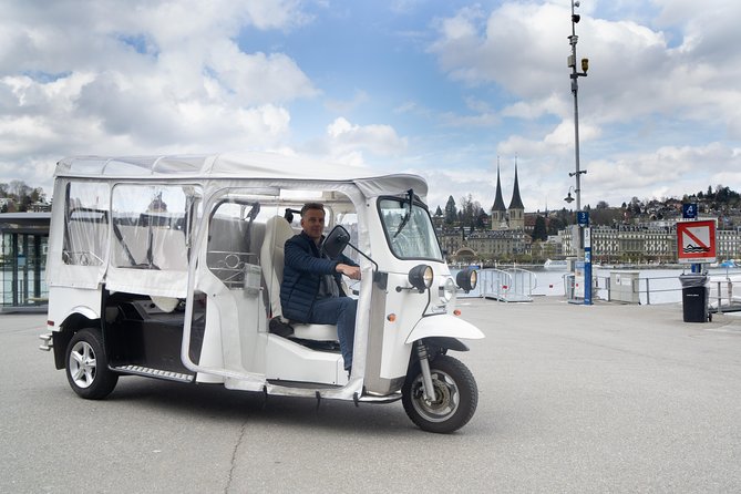 City tour plus Lucerne - Navigating Lucerne in a Small Vehicle for Maximum Coverage