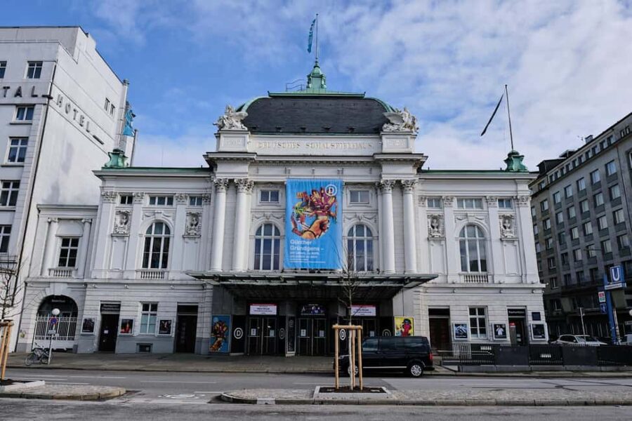 City tour through Hamburg St. Georg  dreams, diversity, and tolerance - Starting Point at Schiffsbleche and the Significance of Trinity Church