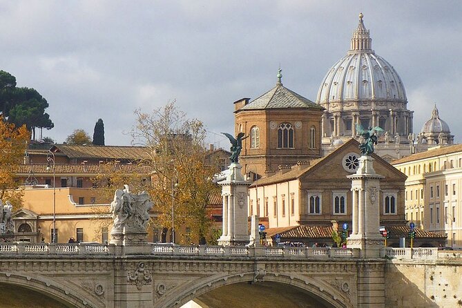 Civitavecchia Private Transfer from FCO Airport or Rome to Ship - Seamless and Luxurious Transfer from Rome to Civitavecchia for Cruise Travelers