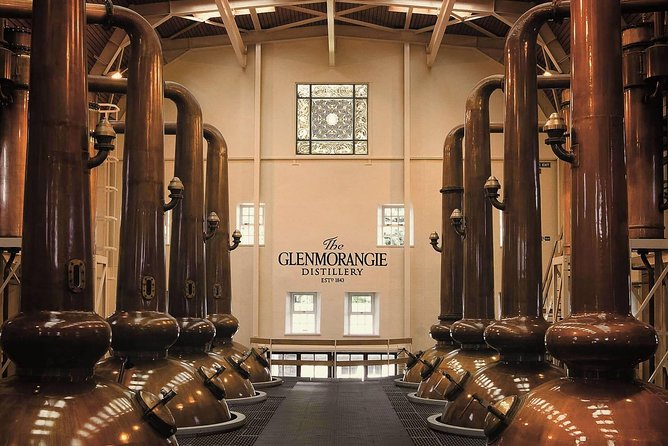 Clan Tour of Northern Whisky Distilleries - The Guide and Personalization