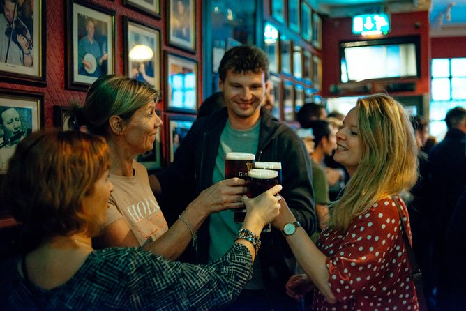 Classic Irish Pubs Private Tour of Dublin: Live Music, Beer and Nightlife - Highlights of the Tours Pubs and Landmarks