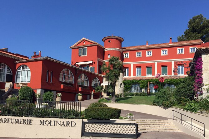 Classical Perfume Workshop in Grasse - The Historic Molinard Perfume House in Grasse