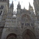 Claude Monet Tour: Giverny,Rouen,Etretat DayTrip from Paris - Exploring Monet’s Giverny: Gardens and Artistic Inspiration