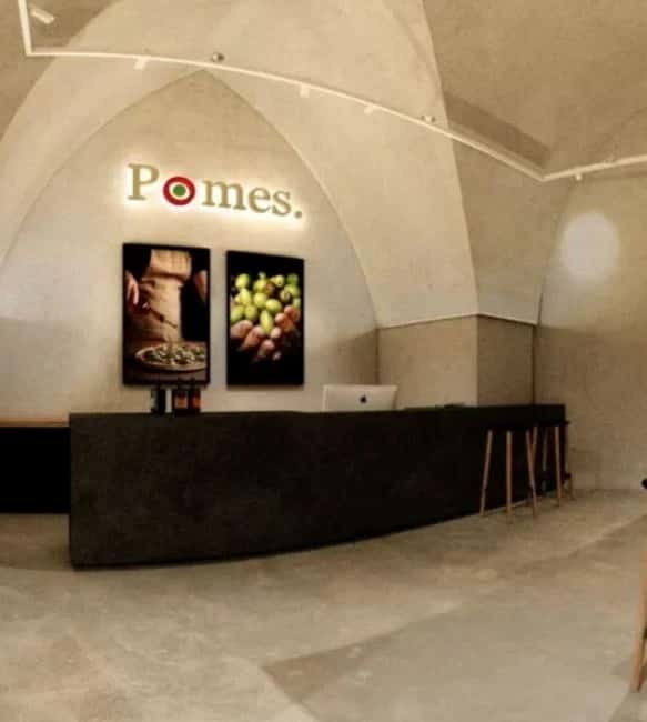 Cocktoil Experience: immerse yourself in a journey dedicated to alcohol! - The Origin and Setting of the Cocktoil Tour in Ostuni