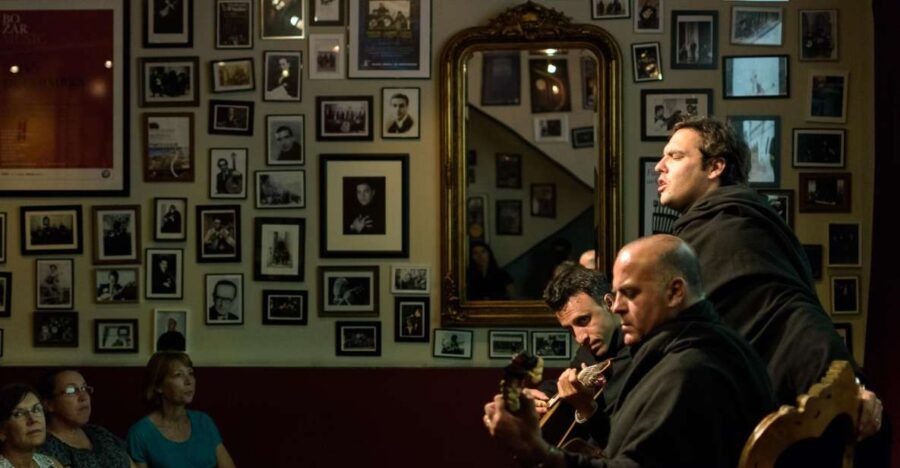 Coimbra: Live Fado Show with Glass of Port Wine - The Venue: Casa Fado ao Centro in Coimbra