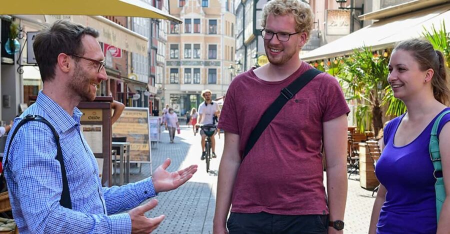 Cologne: entertaining guided tour to old town highlights - Meeting at the Romans’ Northern Gate Sets the Historical Tone