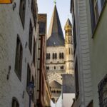 Cologne - Old Town Historic walking tour - Visiting Cologne’s Oldest Town Hall