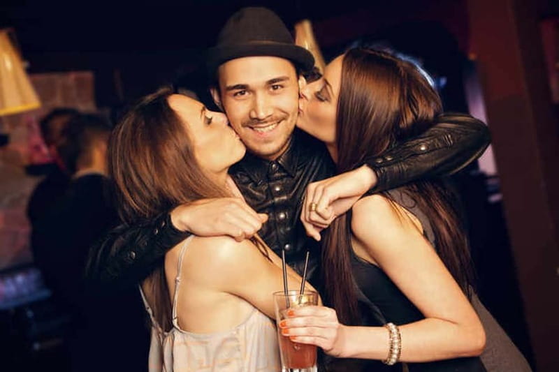 Cologne: Private Pub Crawl - Discover Colognes Top Nightlife Venues with Free Access