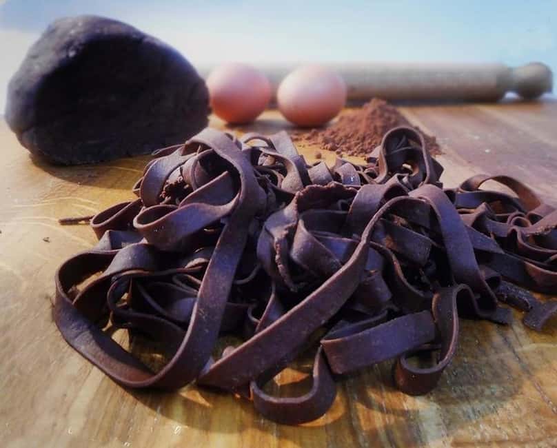 Colorful Tagliatelle and Ravioli Cooking Class near Arezzo - How the Class Brings Tuscan Traditions to Life