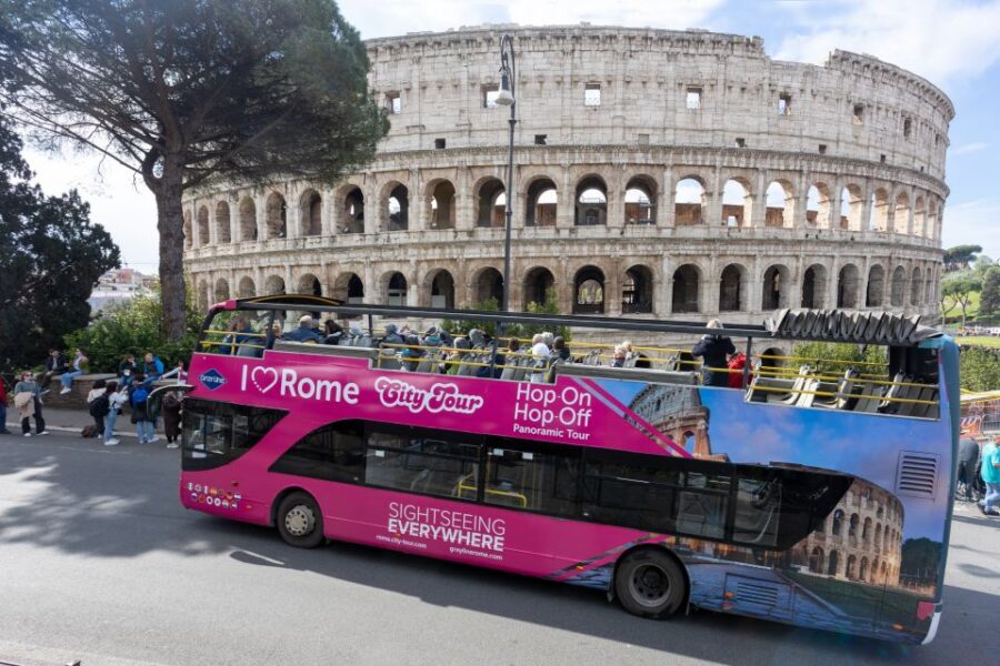 Colosseum Escorted Entrance Combo Pass with Open Bus - Starting Point and Meeting Details in Rome