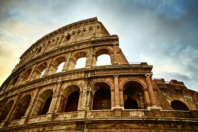 Colosseum Gladiator's Arena Guided Tour - Exploring the Roman Forum and Palatine Hill