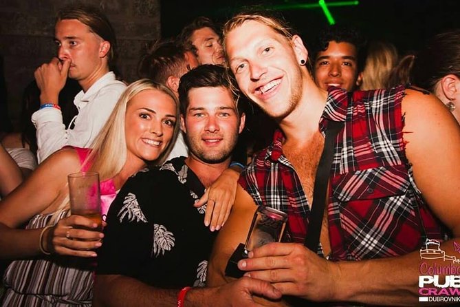 Columbo Pub Crawl Dubrovnik - Starting Point at the Big Onofrio’s Fountain