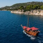Columbo's Pirate Ship "Santa Maria" - Split Panoramic & Sunset Tour - The Pirate Ship "Santa Maria": A Historic Replica
