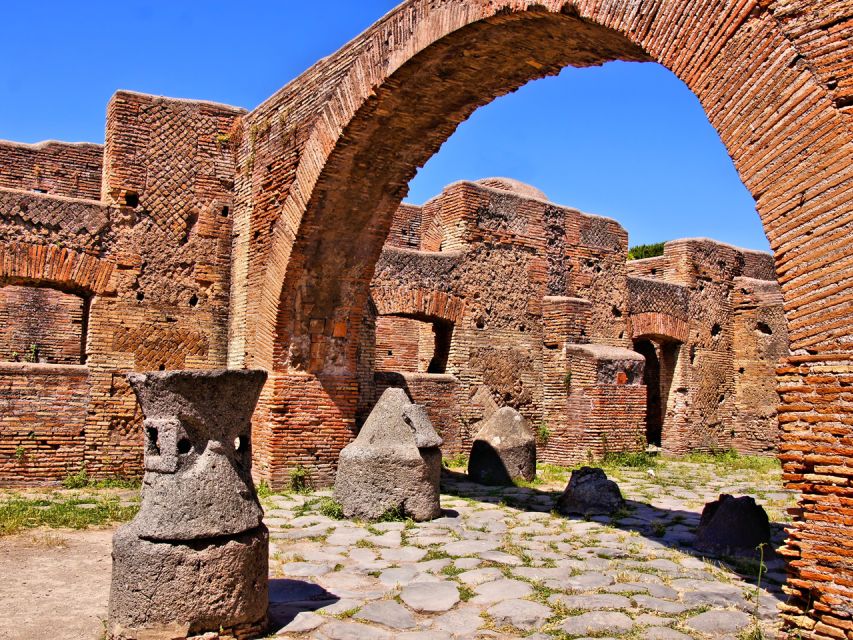 Combo Tour_Pompeii&Vesuvius from Castellammare di Stabia - Exploring Mount Vesuvius at 1,000 Meters