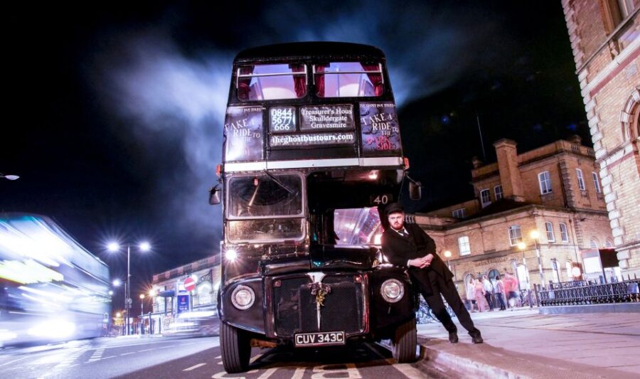 Comedy Horror Show: York Ghost Bus Tour - The 75-Minute Theatrical Bus Experience