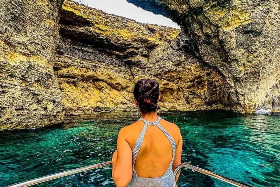 Comino: Popeye Cave Boat Tour with Snorkeling - Cliff Jumping into Comino’s Clear Waters