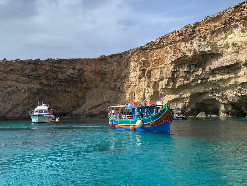 Comino: private charter to Crystal & Blue lagoon & Caves - Snorkeling and Sea-Life Encounters in Comino’s Waters