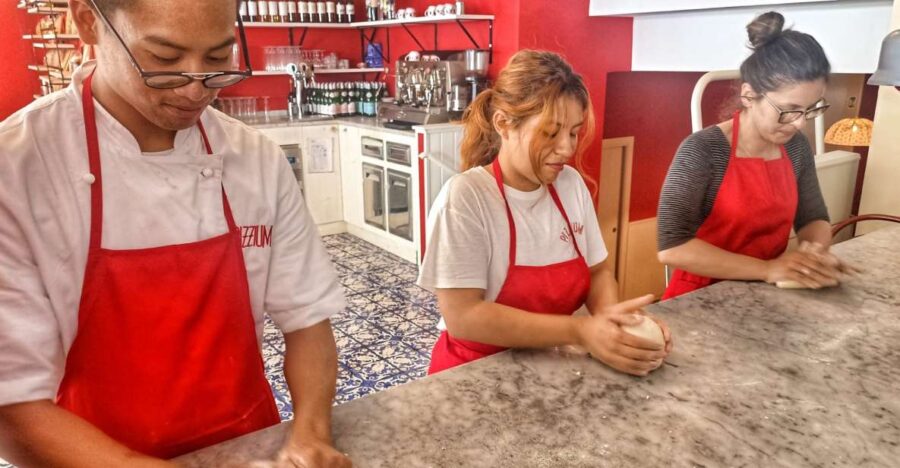 Como Area: Pizza Training Experience - Meet the Expert Pizzaiolo and Learn the History of Pizza
