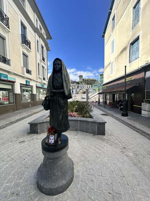 Complete Lourdes Experience: Private Guided Tour - Exploring Lourdes’ Old Town and Bernadette’s Heritage