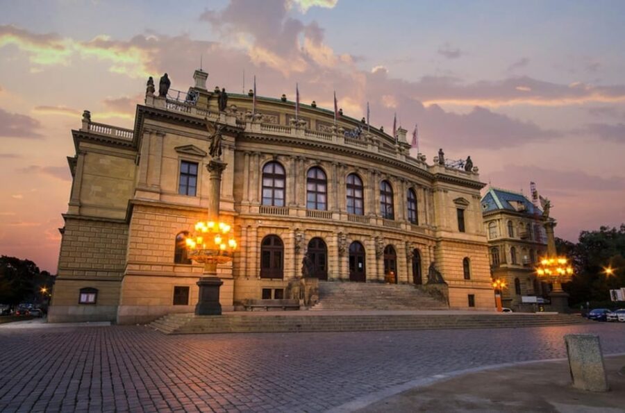 Concert in the Rudolfinum - MOZART, VIVALDI, SMETANA - The Rudolfinum: A Prestigious Venue in Prague